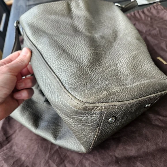 Authentic Gucci Pebbled Calfskin Medium Soho Shoulder Tote - Picture 15 of 16